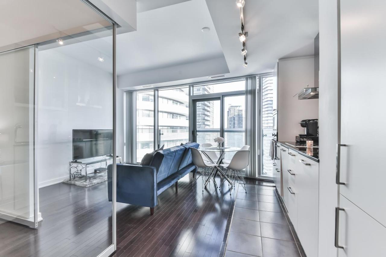 Condo Downtown, Cn Tower, Financial District Toronto Luaran gambar